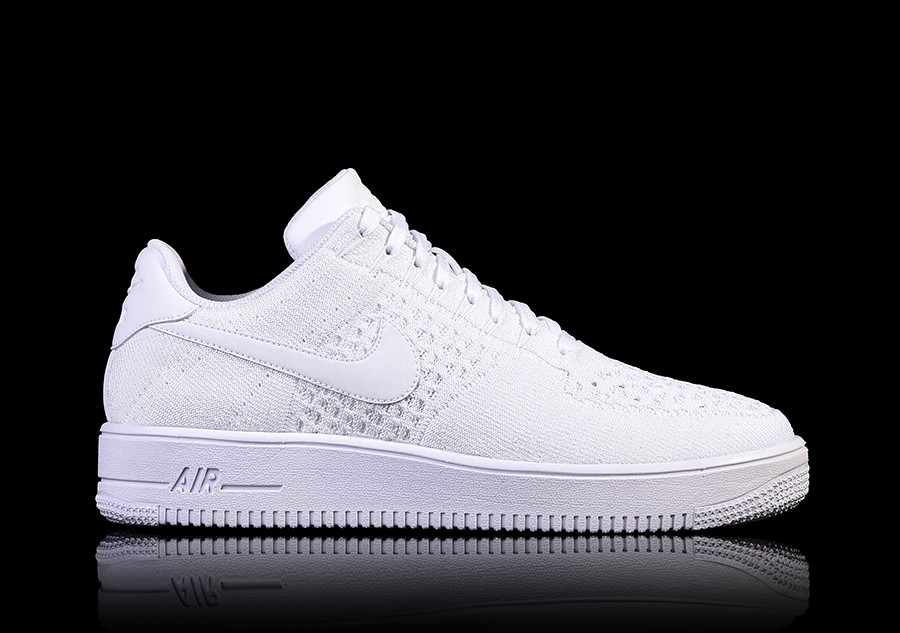 nike air force flyknit low white