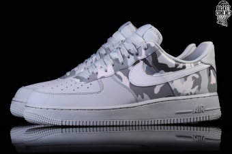 NIKE AIR FORCE 1 '07 LV8 COUNTRY CAMO 