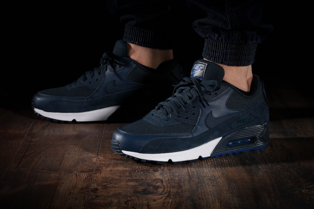 NIKE AIR MAX 90 ESSENTIAL NAVY BLUE