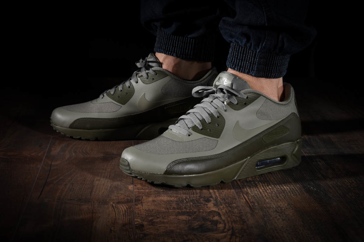 NIKE AIR MAX 90 ULTRA 2.0 ESSENTIAL for 