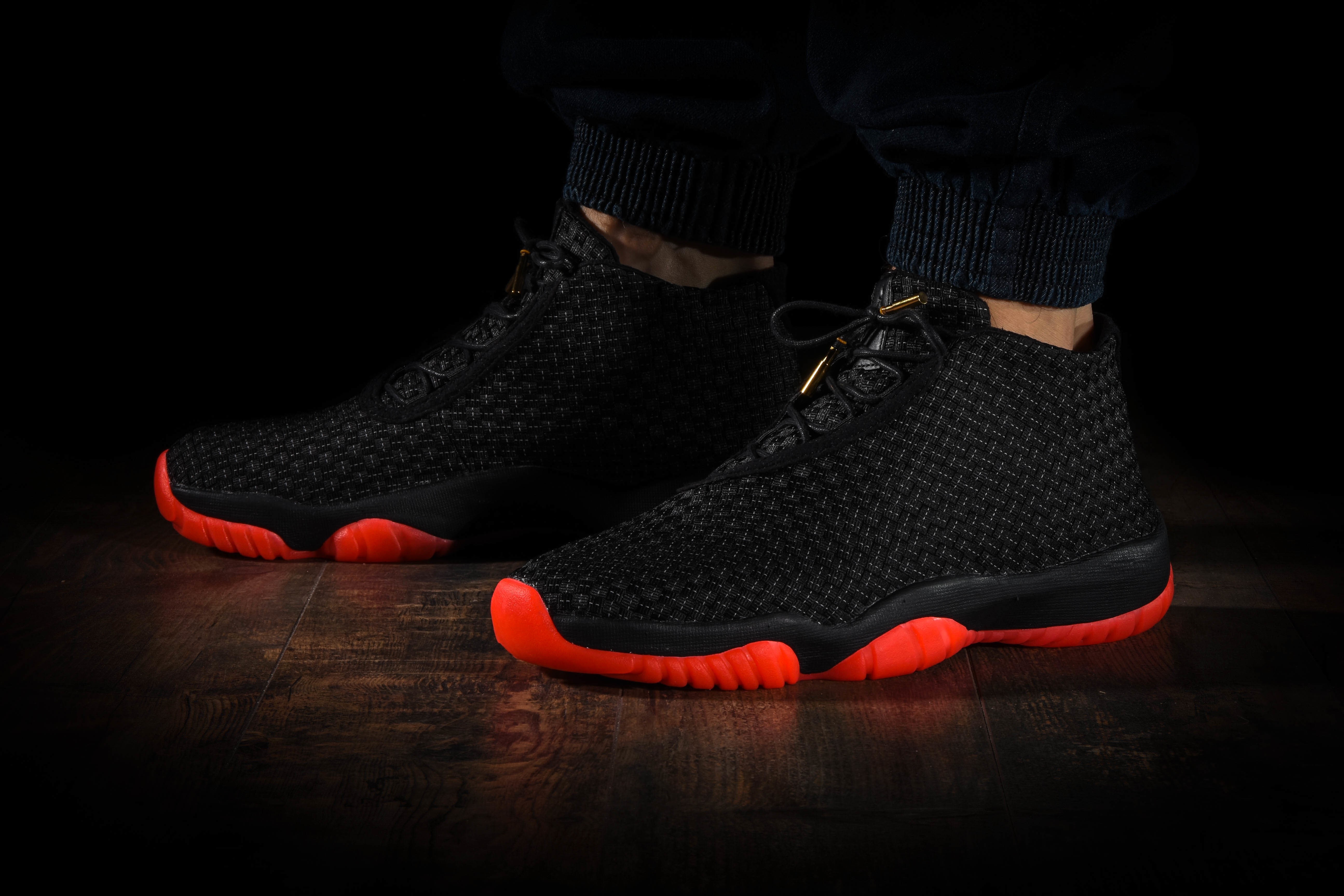 NIKE AIR JORDAN FUTURE PREMIUM BLACK INFRARED 23