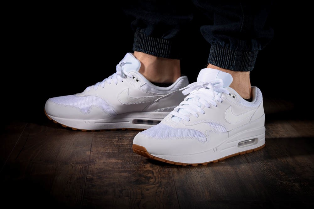 NIKE AIR MAX 1 WHITE