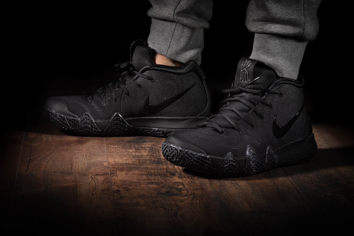 Kyrie irving triple black hotsell