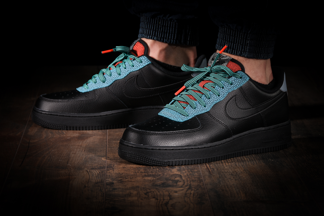 NIKE AIR FORCE 1 LOW '07 LV8 BLACK OBSIDIAN MIST