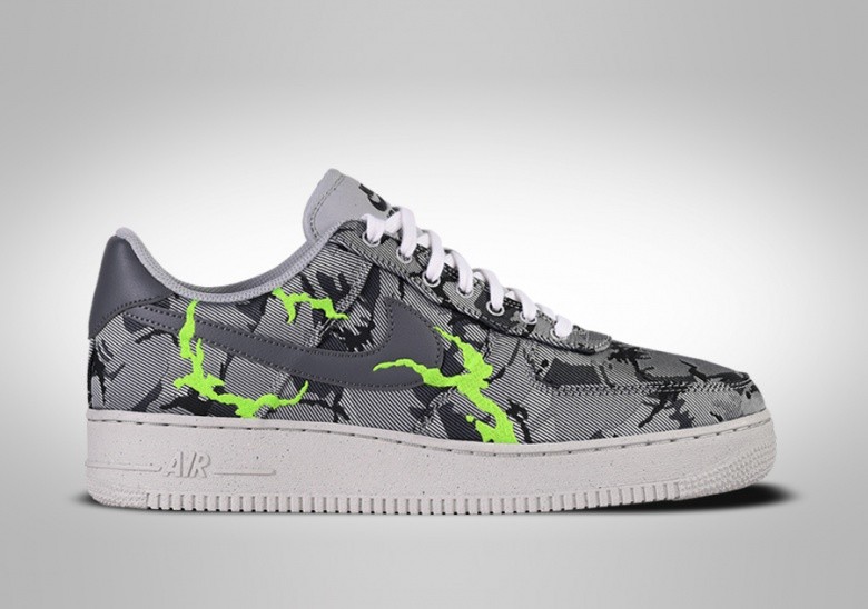 NIKE AIR FORCE 1 LOW '07 LX SMOKE GREY CAMO price €149.00