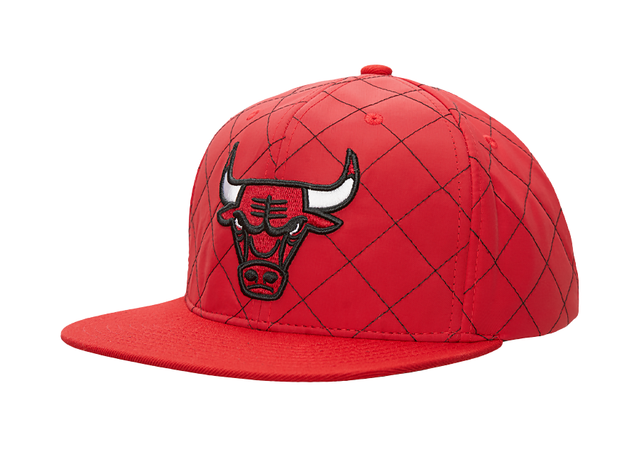 MITCHELL & NESS QUILTED TASLAN SNAPBACK CHICAGO BULLS