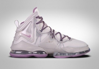 NIKE LEBRON 19 THE CAST